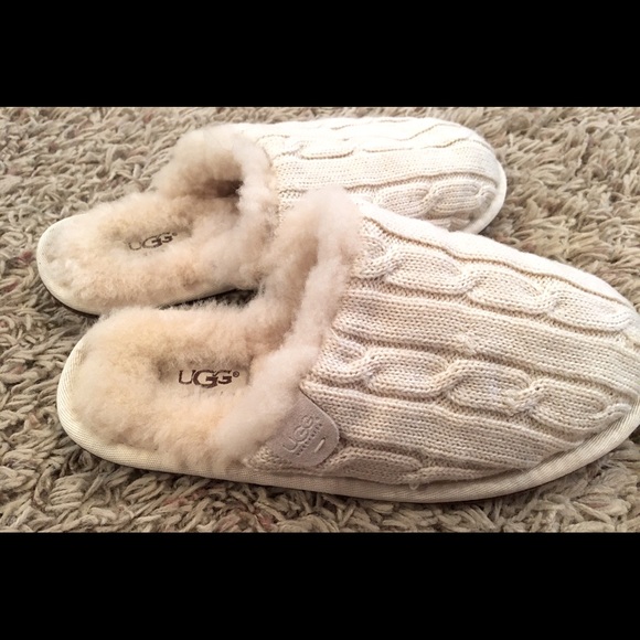 UGG Shoes - UGG Slippers